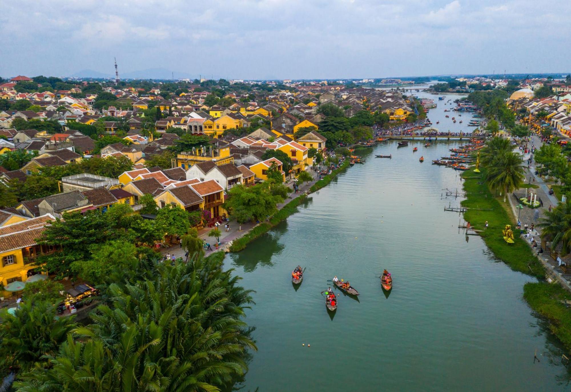 Bespoke Villa Hoian Хой Ан Екстериор снимка